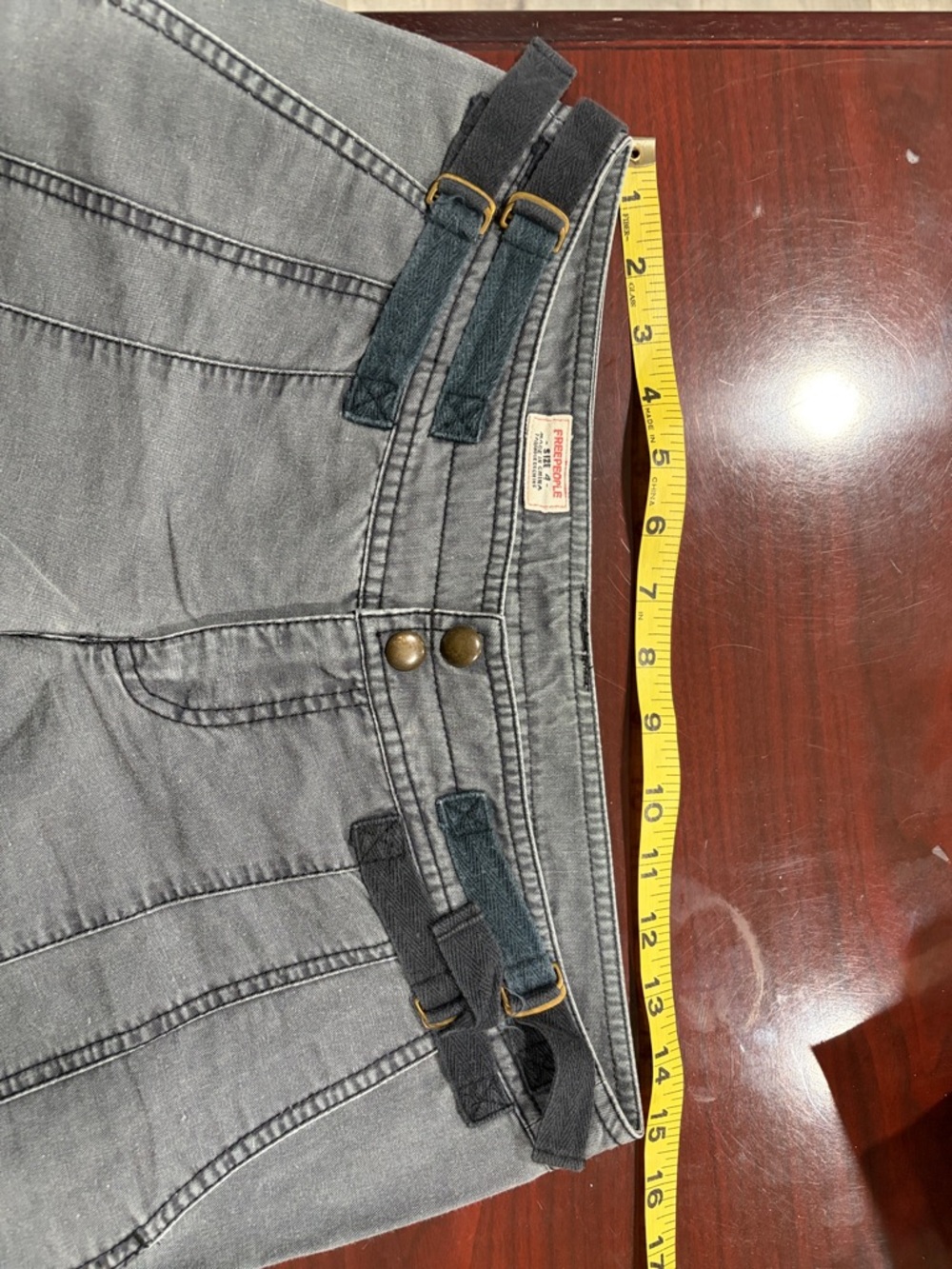 Free People - Gray shorts - Picture 9 of 9